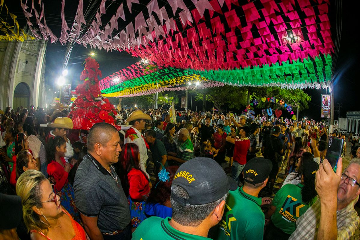 Confira Imagens Do Arraial Do Banho De S O Jo O Em Corumb