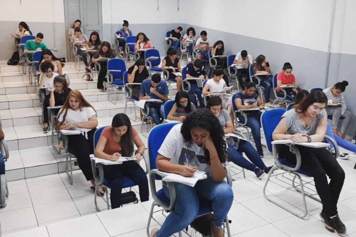 De olho no Enem 2024 Cursinho da UFMT tem 40 vagas abertas em Cuiabá