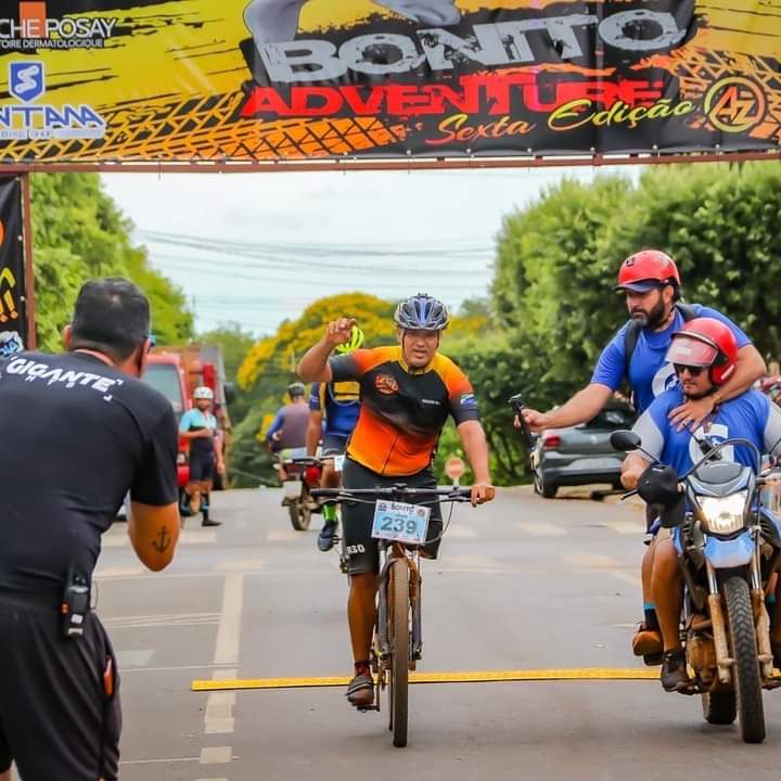 MORRO DO DESAFIO GIGANTE NA TRILHA DE MOTO 