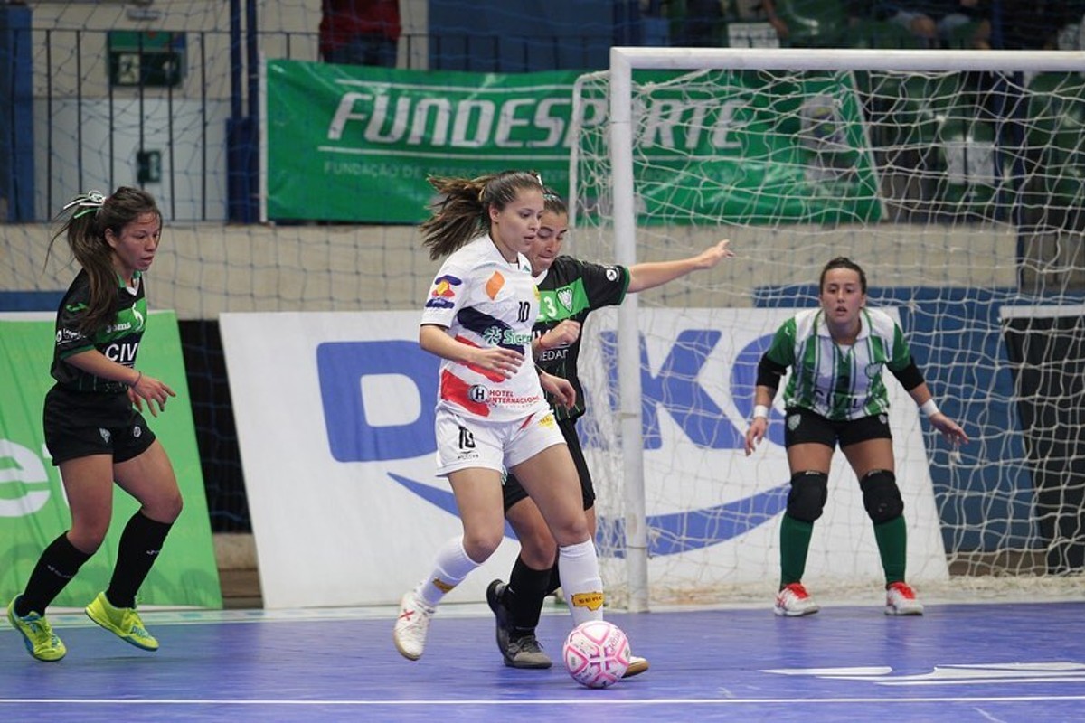 SERC/UCDB (BRA) X FACULDADE SOGIPA (BRA) - Copa Mundo do Futsal F12.bet  Feminino 2022 