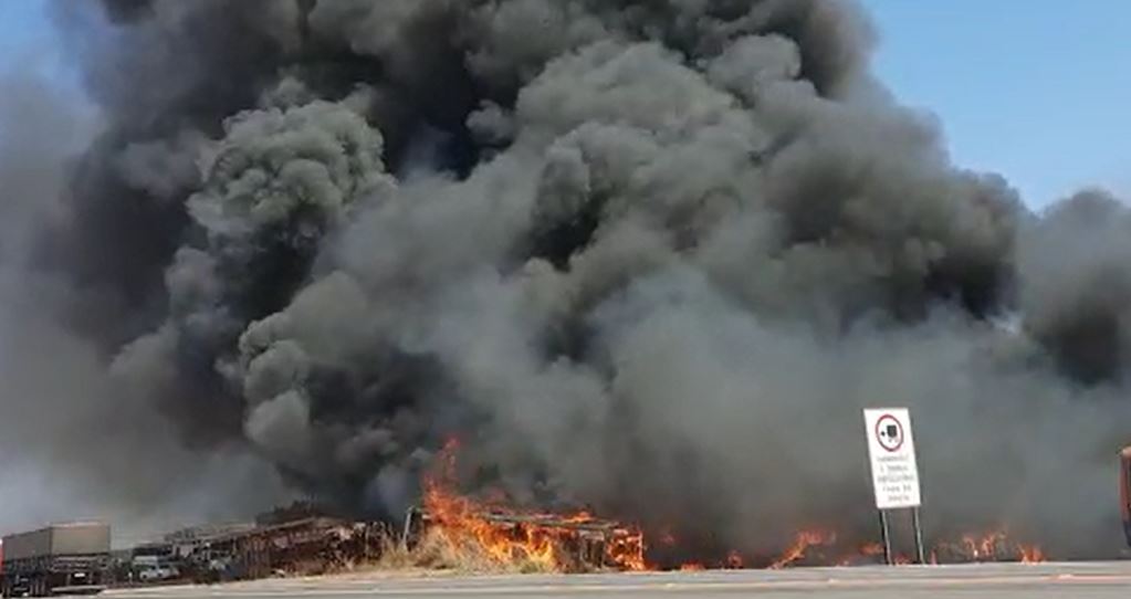 Empresa de autopeças é destruída pelo fogo em Várzea Grande – Só