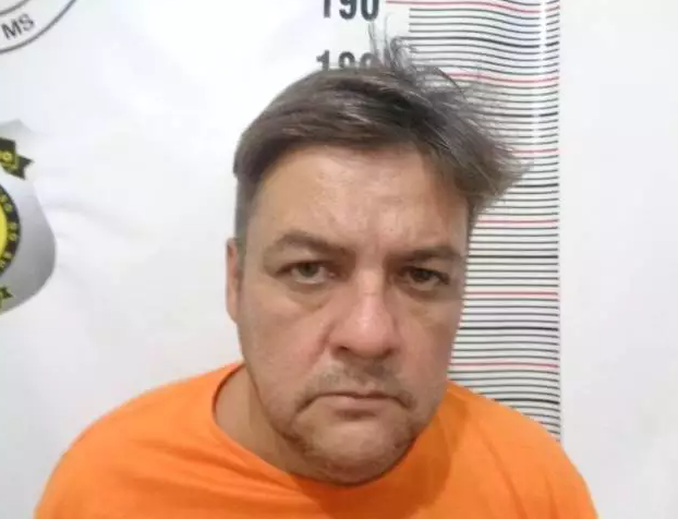 Homem Que Assassinou Esposa E Enterrou Corpo No Quintal é Preso