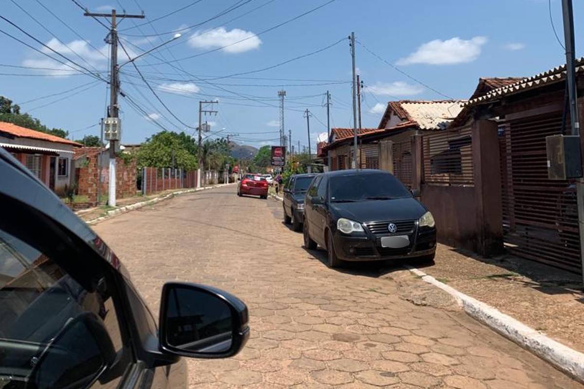 Rua principal do Distrito de Bonsucesso. (Foto: Nathalia Okde)