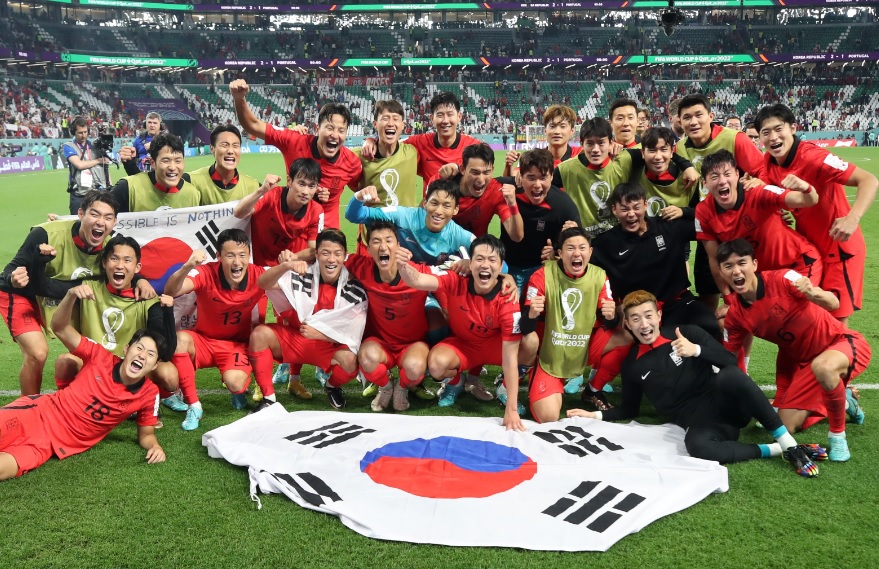 Coreia do Sul insiste, vence Portugal e avança às oitavas de final -  Esportes DP