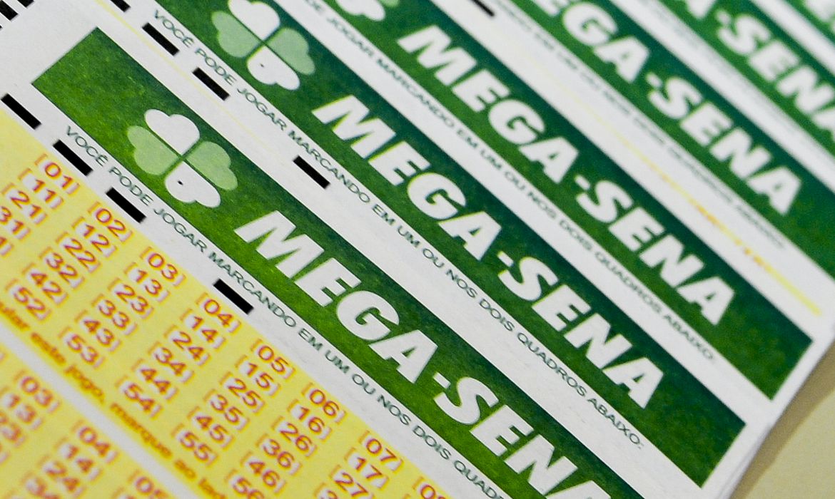 Mega-Sena sorteia nesta quarta-feira prêmio de R$ 54 milhões