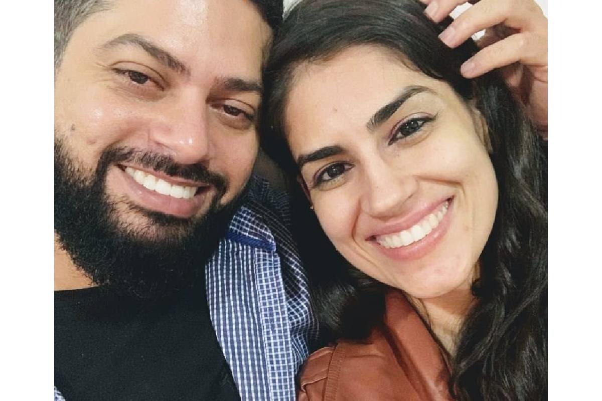 Casal foi pego de surpresa com gravidez mltipla. (Foto: Arquivo Pessoal)