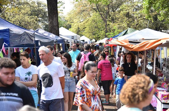 Feira Bosque da Paz em CG