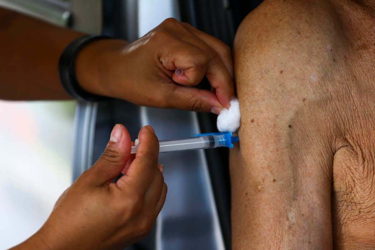 Vacinao pode garantir uma velhice saudvel e autnoma aos idosos. (Foto: Marcelo Camargo/Agncia Brasil)