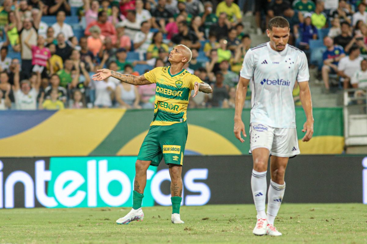 Por que o jogo entre Cuiabá x Cruzeiro, pela 26ª rodada do Brasileirão, foi  adiado?