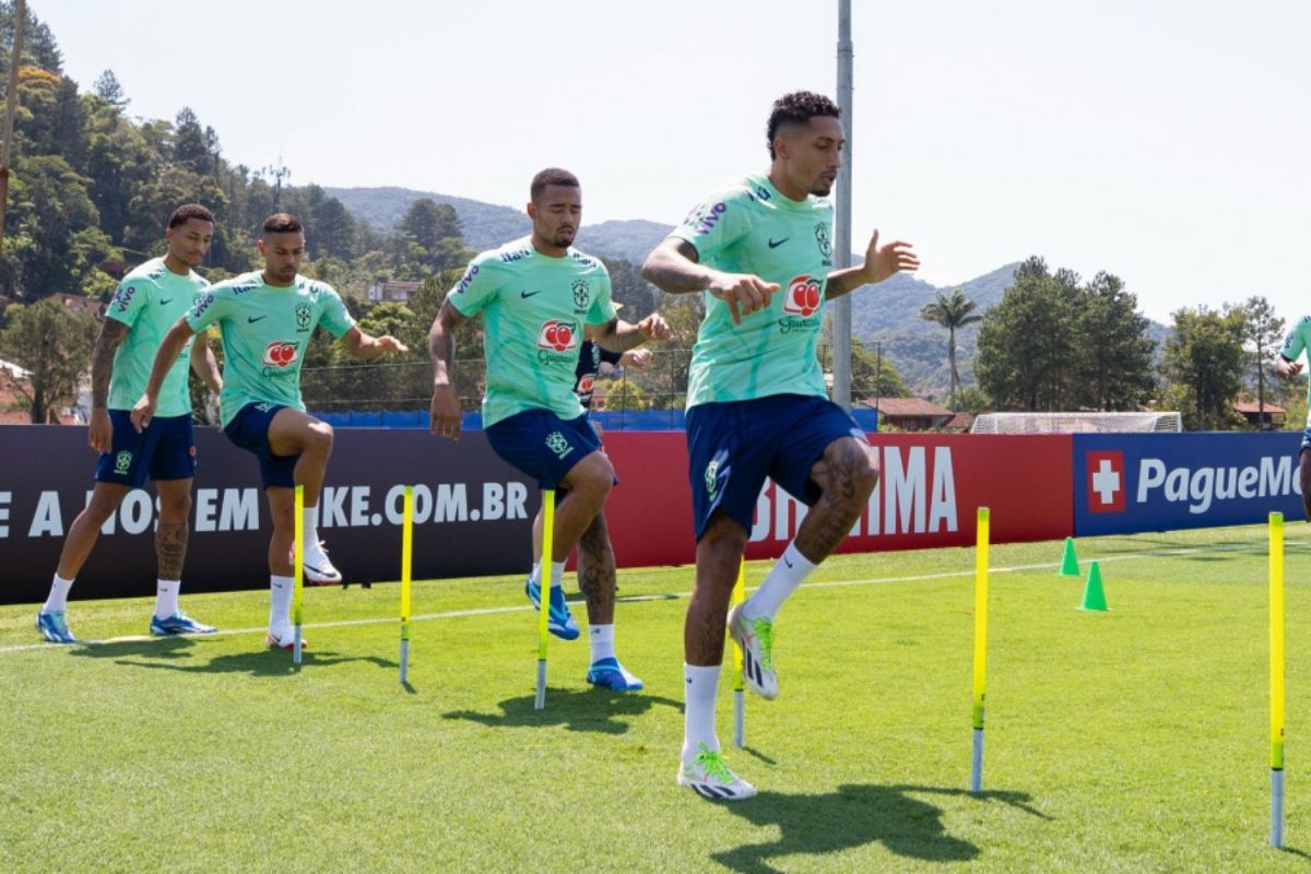 Com novidades, Seleção encerra preparação para jogo contra a