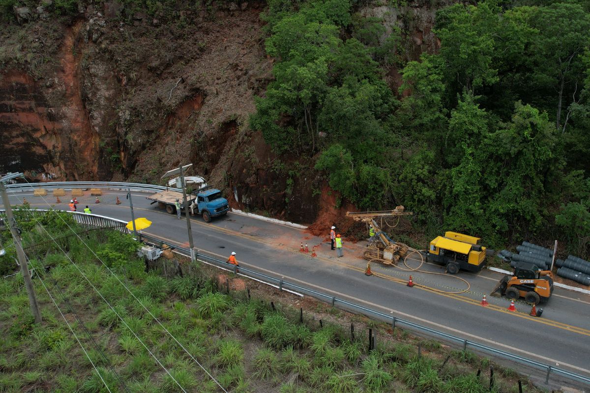 Obras na região do Portão do Inferno.