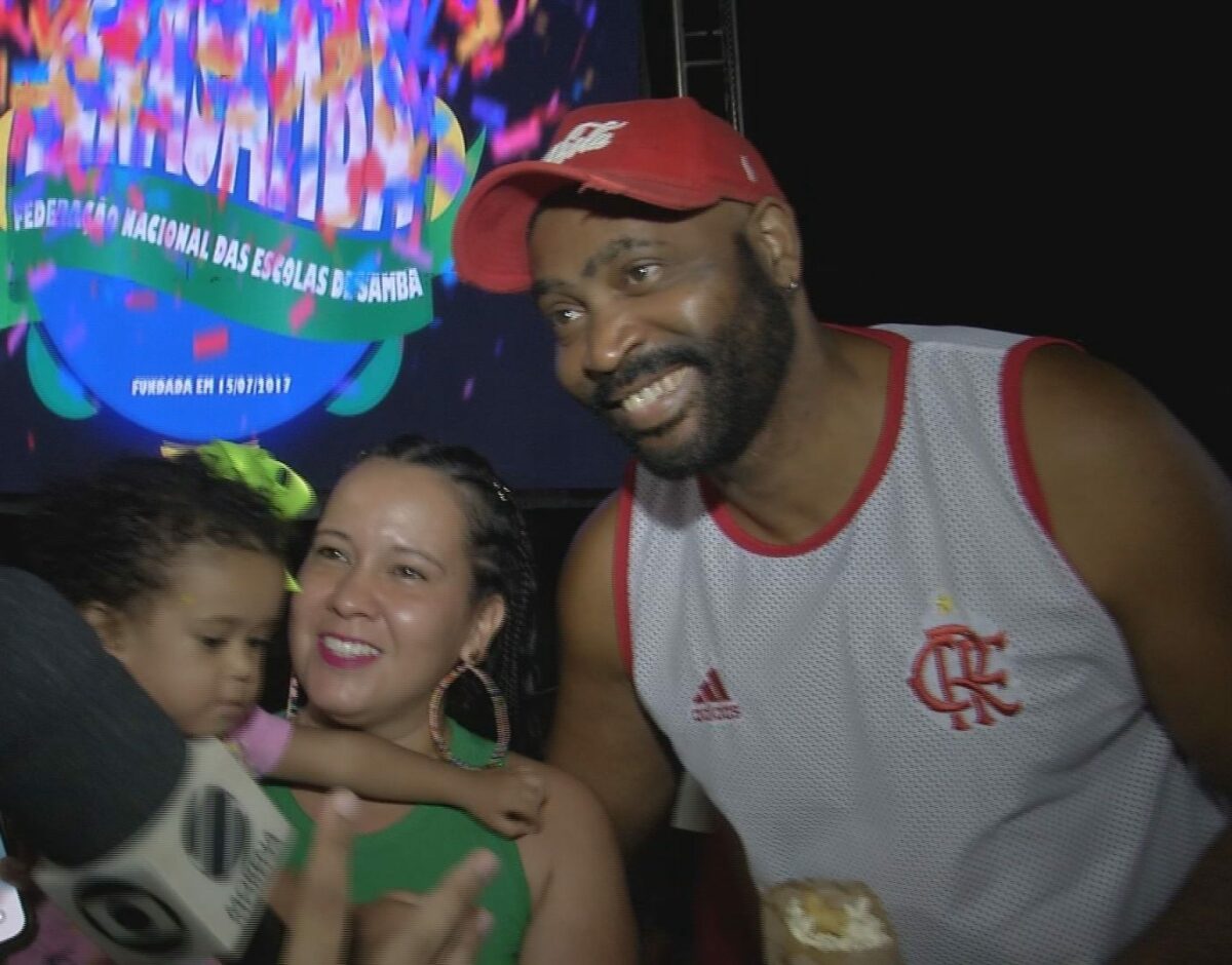 Natasha e Edmir se conheceram em desfile de Carnaval (Foto: David Melo)