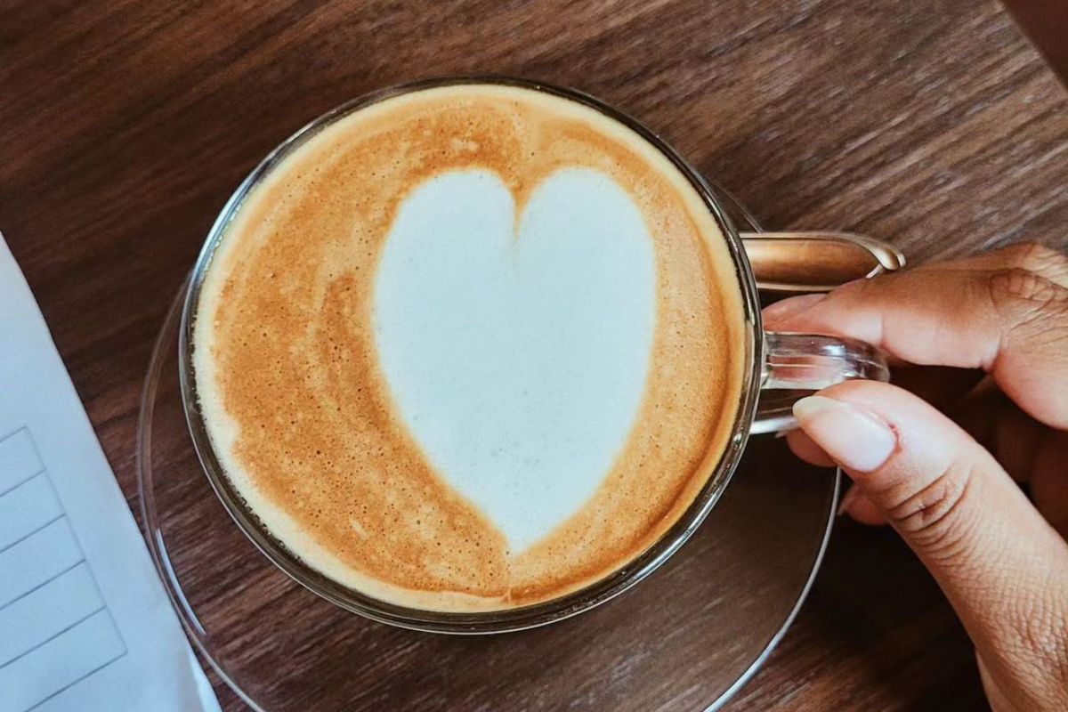 Mitos e verdades envolvem uma das bebidas mais amadas do mundo. (Foto: Gabi Braz)