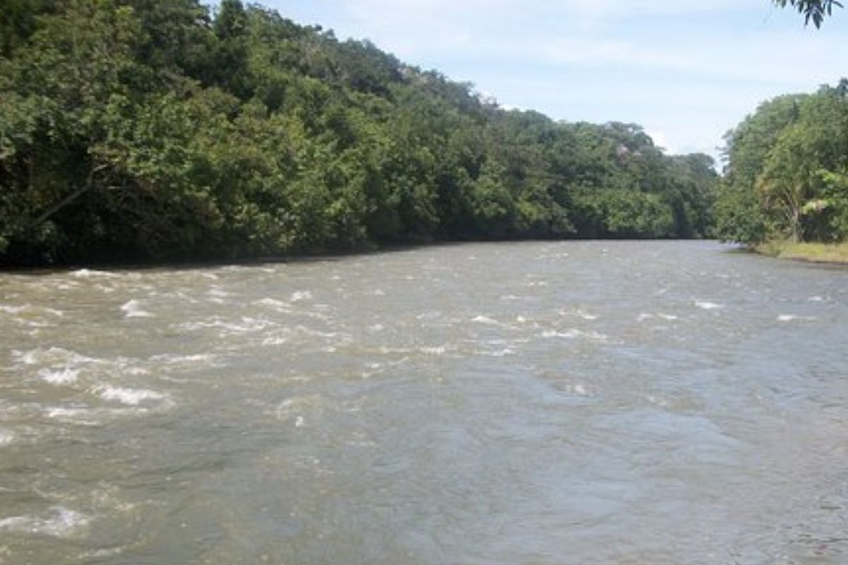 Rio Apore Cassilandia