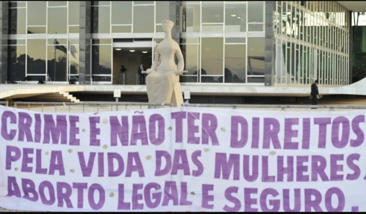 STF aborto