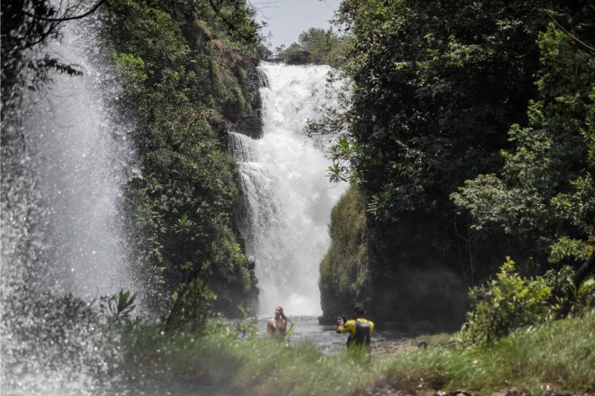 Cachoeira da Fumaça é um dos principais atrativos da região. (Foto: Christiano Antonucci/ Secom-MT)