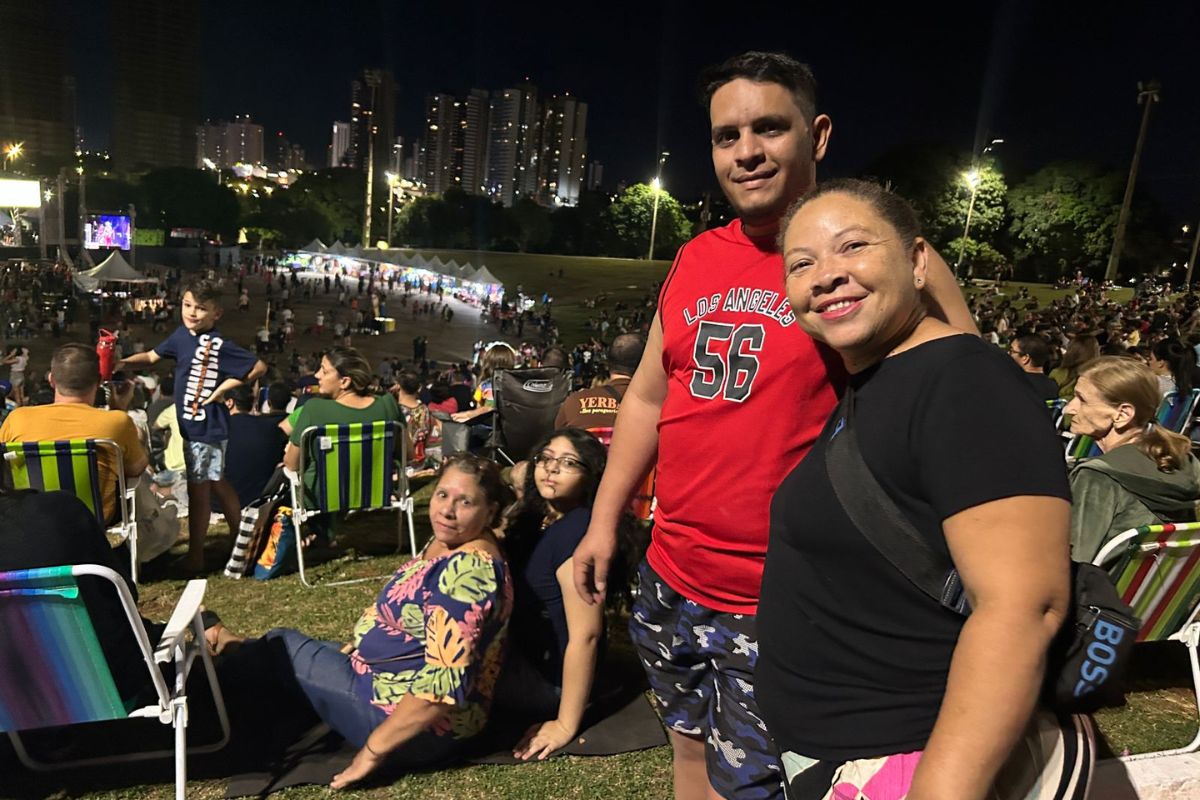 Márcia e a família (Foto: Maressa Mendonça)