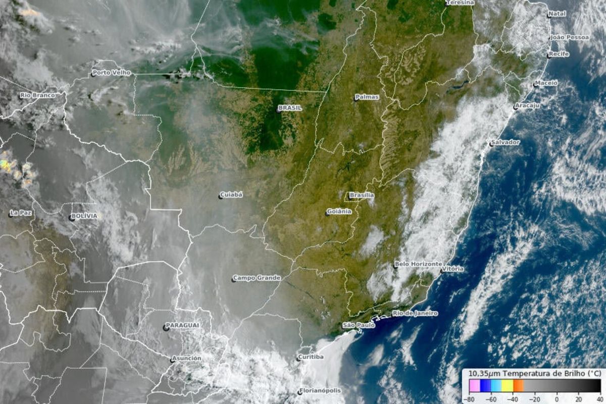 Fumaça das queimadas chegam ao Sul do Brasil (Fonte: INPE)