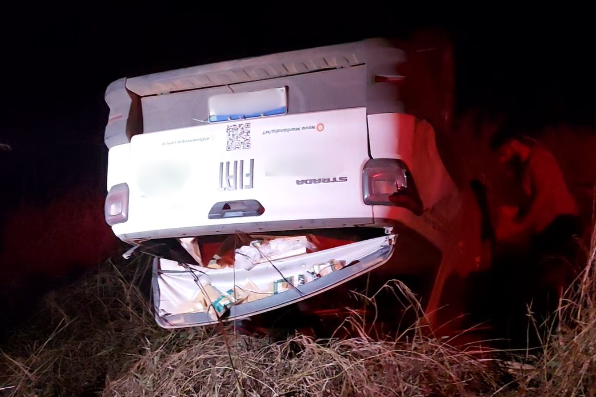 Acidente foi entre três veículos, na estrada que dá acesso a Tangará da Serra. (Foto: Reprodução)