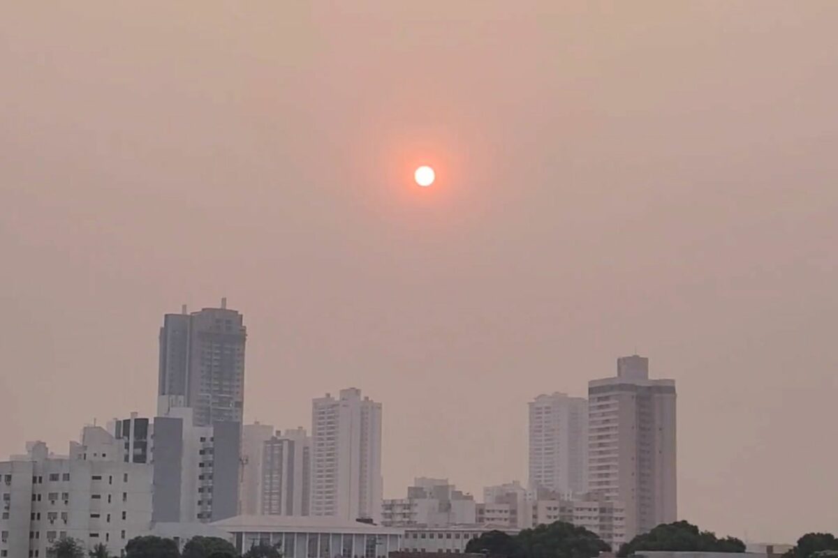 Cuiabá deve bater novo recorde de calor neste sábado (7), atingindo 43°C. (Foto: Gabi Braz)