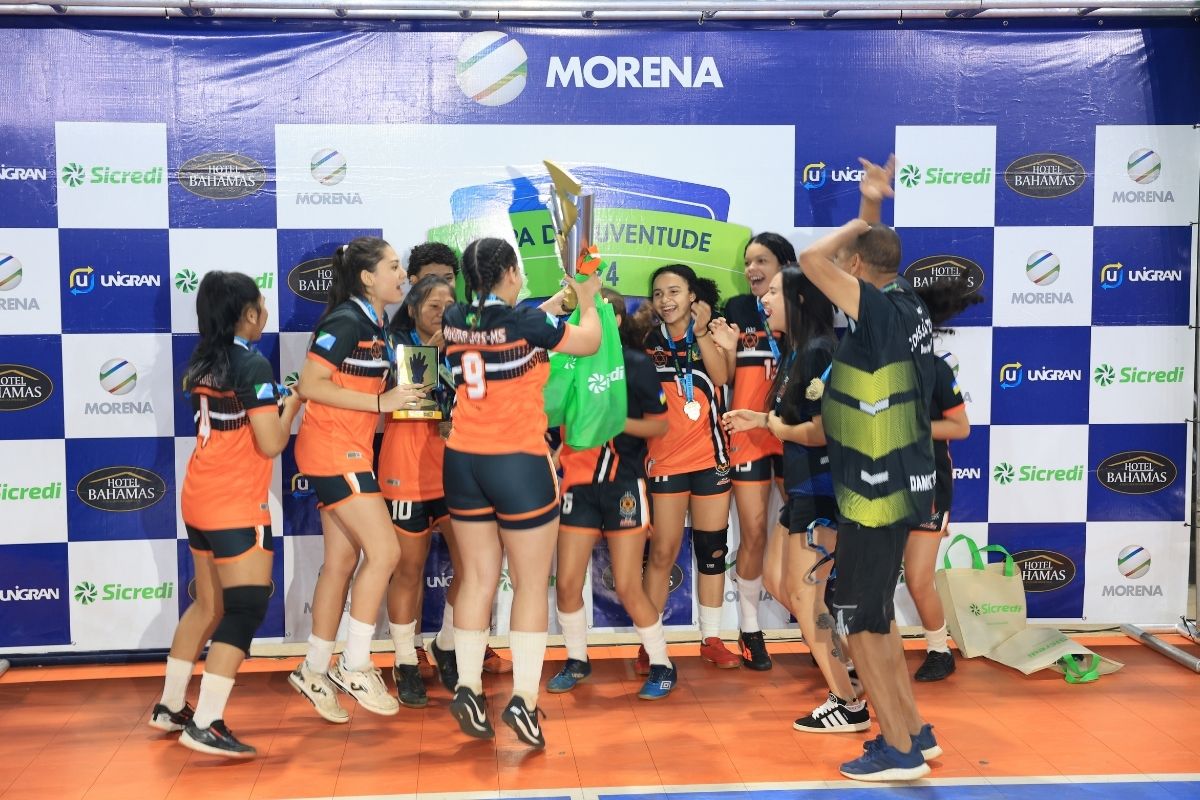 E. E. Ramona Pedroso, campeã da categoria C sub-16 feminino da Copa da Juventude de futsal 2024 em Dourados (Foto: Lincoln Gabriel)