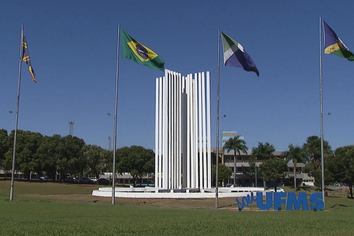 Monumento da Cidade Universitária de Campo Grande