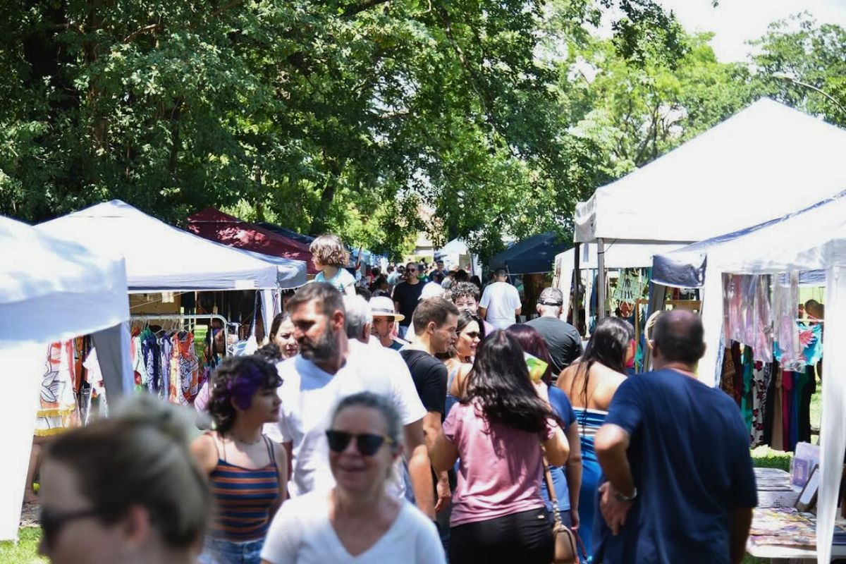 FEIRA DO BOSQUE