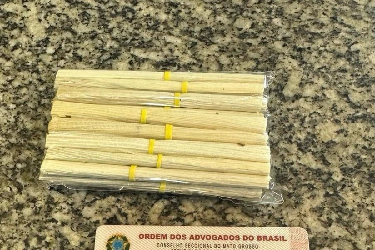 cigarros com advogados