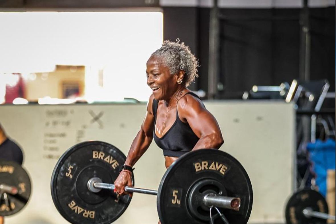 Sônia aos 64 anos é inspiração no esporte 